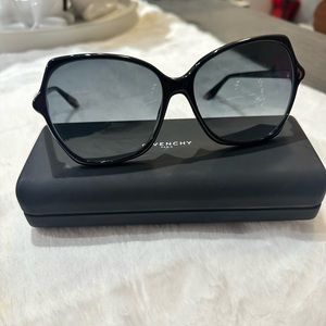Givenchy sunglasses new and never worn